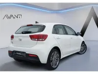 Usado Kia Rio Sport 100 CV (73 kW) 2022 Blanco Berlina