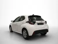 Usado Mazda 2 Center-Line 116 CV (85 kW) 2025 Blanco Utilitario