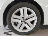 Usado Renault Clio V Intens 91 CV (66 kW) 2021 Blanco Berlina