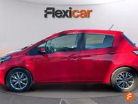 Usado Toyota Yaris Active 69 CV (50 kW) 2018 Rojo