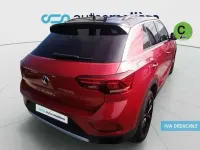 Usado VW T-Roc 110 CV (80 kW) 2023 Rojo SUV