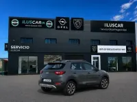 Usado Kia Stonic 120 CV (88 kW) 2021 Perennial grey SUV