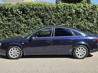 Usado Audi A6 170 CV (125 kW) 2003 Azul Berlina