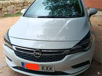 Usado Opel Astra Selective 110 CV (80 kW) 2019 Blanco Berlina
