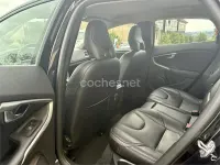 Occasion Volvo V40 Inscription 120 PK (88 kW) 2017 Zwart Sedan