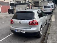 Usado VW Golf V Trendline 115 CV (84 kW) 2007 Gris / plata Berlina