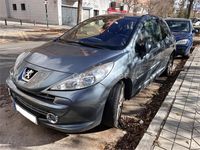 Usado Peugeot 207 110 CV (80 kW) 2007 Gris / plata Berlina