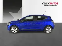 Usado Renault Clio V Evolution 90 CV (66 kW) 2025 Azul Berlina