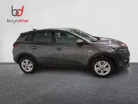 Usado Opel Grandland X Selective 130 HP (95 kW) 2017 Cinzento SUV
