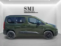 Usado Citroën Berlingo 102 CV (75 kW) 2024 Verde Monovolumen