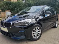 Usado BMW 218 Comfort Edition 150 CV (110 kW) 2018 Negro Familiar