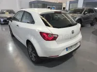 Usado Seat Ibiza SC Reference 80 CV (58 kW) 2010 Blanco Utilitario
