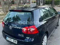 Usado VW Golf V Sportline 140 CV (102 kW) 2007 Azul Berlina