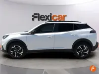 Usado Peugeot 2008 Allure 130 CV (95 kW) 2023 Beige SUV