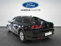 Usado VW Passat 122 CV (89 kW) 2021 Negro Berlina