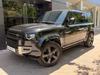 Usado Land Rover Defender SE 249 CV (183 kW) 2024 Negro SUV