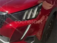 Usado Peugeot 2008 GT 130 HP (95 kW) 2023 Vermelho SUV