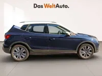 Usado Seat Arona Xperience 110 CV (80 kW) 2022 Azul SUV