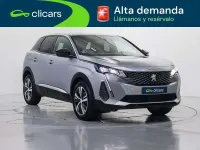 Usado Peugeot 3008 Allure 136 CV (100 kW) 2024 Plateado SUV
