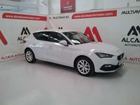 Usado Seat Leon Style 116 CV (85 kW) 2021 Blanco Utilitario