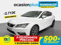 Usado Seat Leon Style 130 CV (95 kW) 2019 Blanco Berlina
