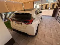 Usado Toyota Yaris 280 CV (205 kW) 2026 Blanco Utilitario