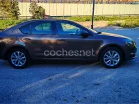 Usado Skoda Octavia Ambition 110 CV (80 kW) 2018 Marrón Berlina