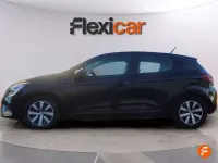 Usado Renault Clio Equilibre 91 CV (66 kW) 2023 Negro Utilitario