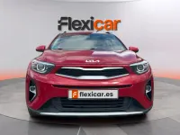 Usado Kia Stonic 84 CV (61 kW) 2022 Granate SUV