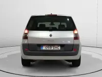 Usado Renault Scenic E-Tech Expression 101 CV (74 kW) 2005 Gris