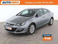 Usado Opel Astra Innovation 110 CV (80 kW) 2014 Gris Berlina