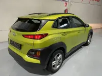 Usado Hyundai Kona 120 CV (88 kW) 2020 Verde SUV