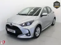 Używany Mazda 2 116 KM (85 kW) 2023 Szary Sedan/Limuzyna