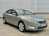 Usado Ford Mondeo Titanium 140 CV (102 kW) 2008 Gris / plata Berlina