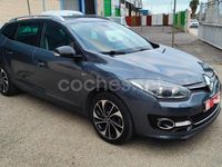 Usado Renault Mégane Bose Edition 130 CV (95 kW) 2015 Gris / plata Berlina
