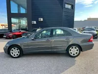 Usado Mercedes C320 Elegance 218 CV (160 kW) 2004 Azul Berlina