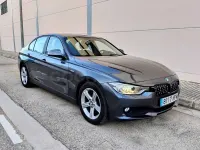 Usado BMW 318 Sport Line 143 CV (105 kW) 2013 Gris / plata Berlina