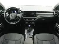 Usado Skoda Fabia Style 95 CV (69 kW) 2022 Plateado Utilitario