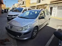 Usado Peugeot 307 90 CV (66 kW) 2006 Gris / plata Familiar