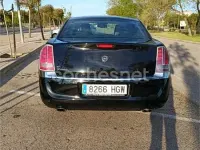 Usado Lancia Thema Platinum 190 CV (139 kW) 2011 Negro Berlina