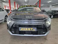 Usado Kia Niro 141 CV (103 kW) 2024 Gris / plata SUV