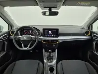 Usado Seat Arona Style 110 CV (80 kW) 2021 Blanco SUV