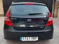 Usado Hyundai i30 GLS 128 CV (94 kW) 2010 Negro Berlina