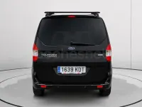 Usado Ford Tourneo Courier Titanium 100 CV (73 kW) 2017 Negro Monovolumen