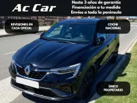 Usado Renault Arkana RS Line 139 CV (102 kW) 2022 Negro SUV