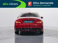 Usado Mercedes CLA180 122 CV (89 kW) 2018 Rojo Coupe