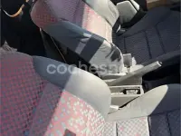 Usado Audi A3 Ambiente 110 CV (80 kW) 1999 Rojo Utilitario