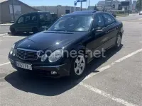 Usado Mercedes E320 Avantgarde 204 CV (150 kW) 2004 Negro Berlina