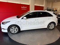 Usado Kia Ceed 100 CV (73 kW) 2024 Blanco Utilitario