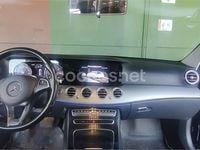 Usado Mercedes E200 150 CV (110 kW) 2017 Negro Familiar